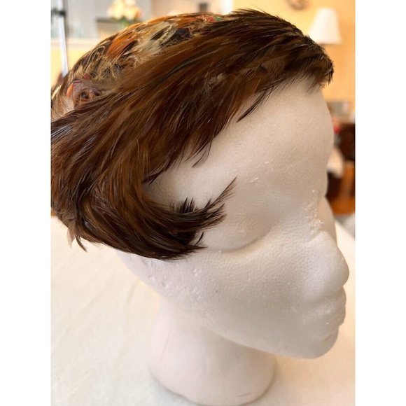 Capulet Style Feather Hat Gorgeous Soft Brown and Multicolor Pheasant 1950s - Picture 1 of 11